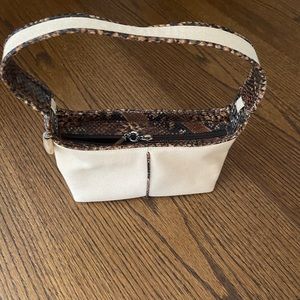 VINTAGE VERY RARE DISIGN VICENZA Vintage Canvas & snakeskin shoulder bag…